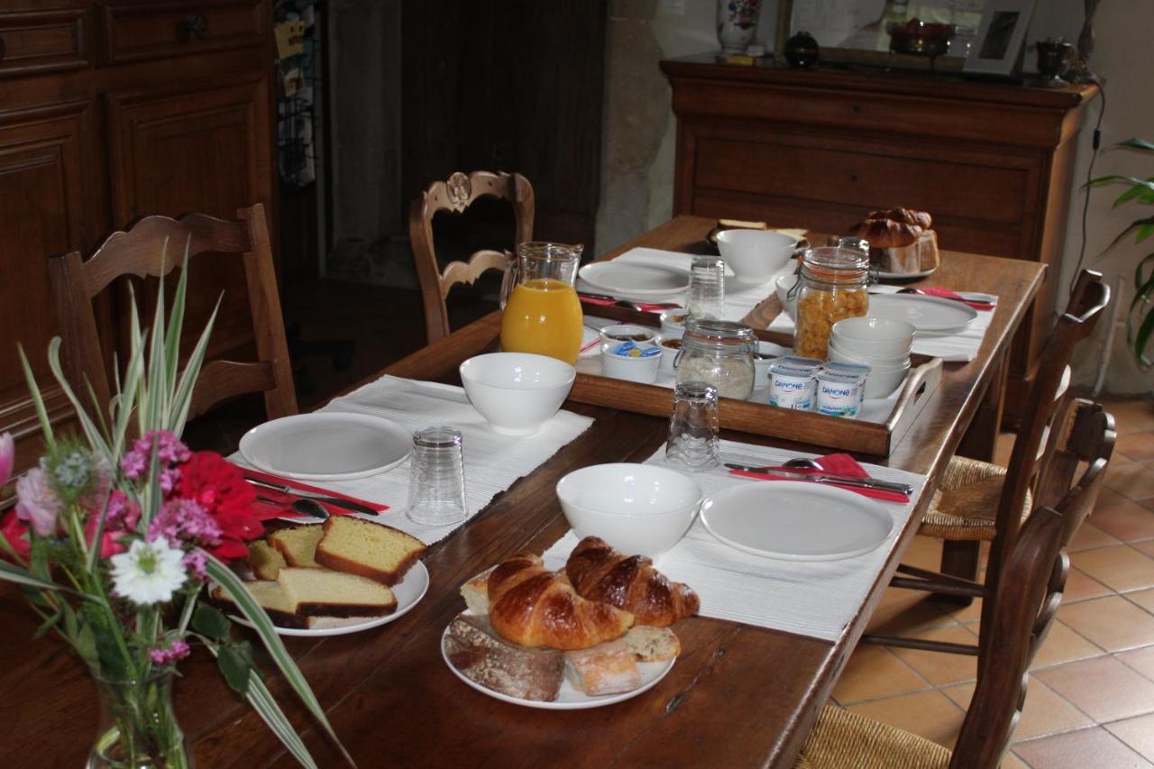 Manoir De La Ventiniere Bed and Breakfast Marchésieux Buitenkant foto